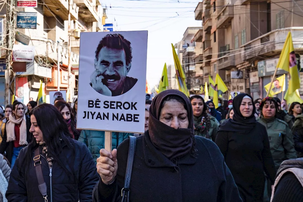 Délégation du DEM rencontre Abdullah Öcalan sur l'île d'Imrali