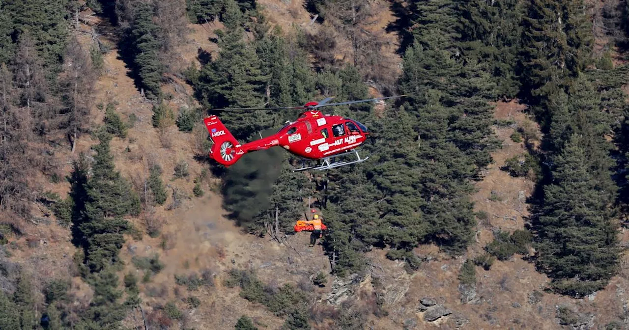 Ski alpin : après sa chute, Sarrazin va être opéré pour drainer l'hématome intracrânien dont il souffre