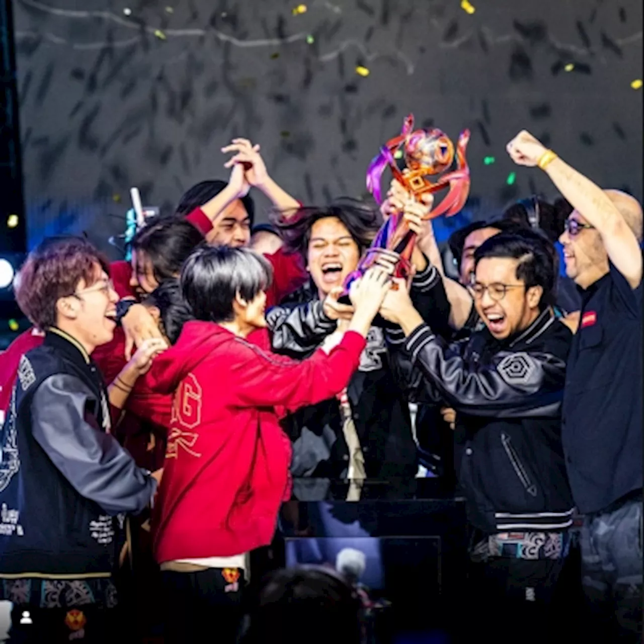 Malaysian Esports Team Ends Seven-Year Drought, Claims MLBB Mid-Season Cup