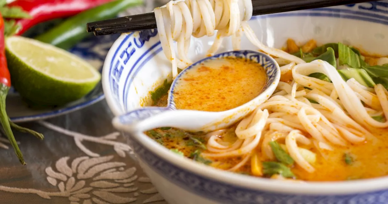 Soupe Udon au Curry Rouge en moins de 20 minutes