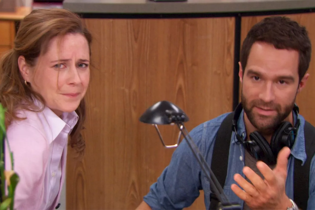 The Office Star Still Gets Flak For Flirting With Pam, But Fans Are Changing Their Minds