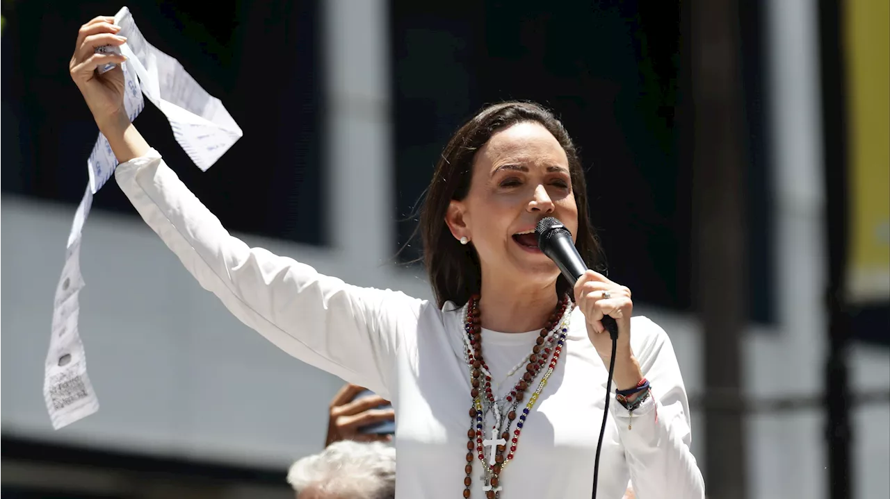 Corina Machado: 'El mundo sabe que el presidente electo es Edmundo (...) Quien está contra la pared es Maduro'