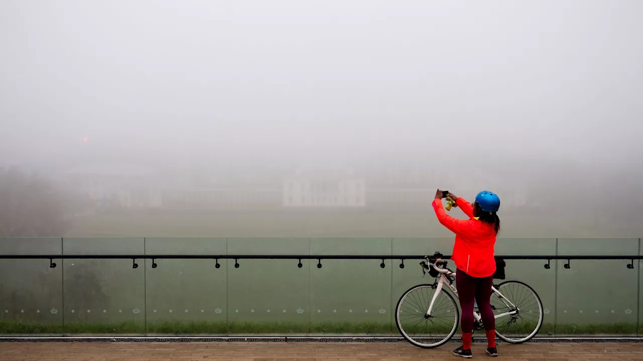 Heavy Fog Disrupts Travel in UK as New Year's Eve Rain Forecast