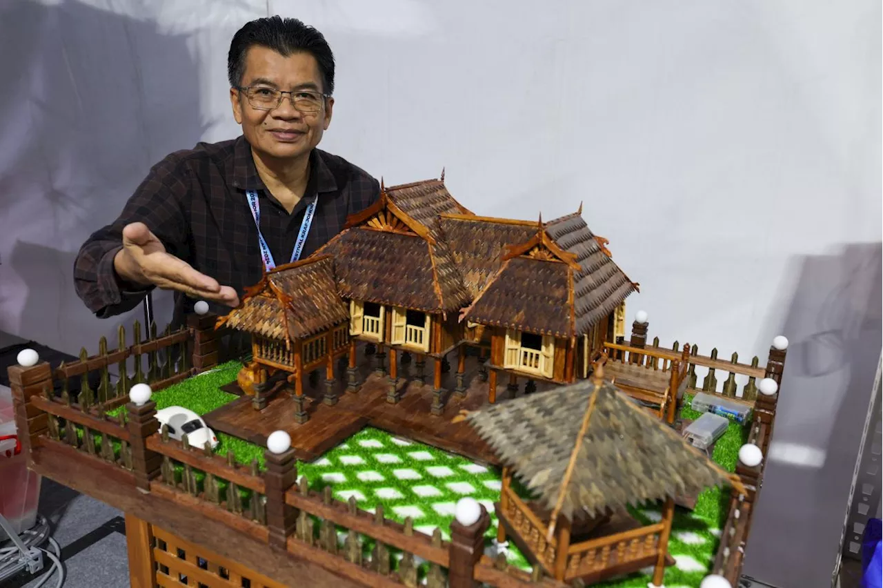 Johor Artisan Shares Traditional Housebuilding Expertise on Social Media