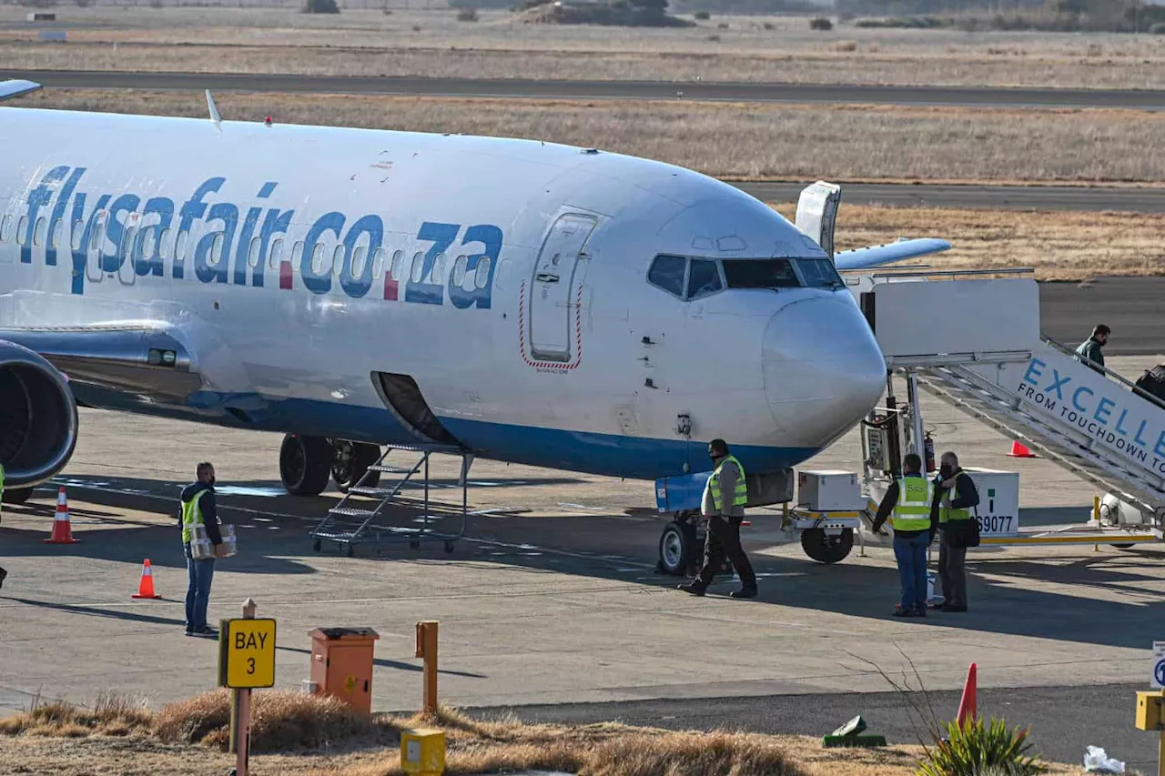 WATCH: Woman accused of causing chaos on FlySafair flight identified as SABC employee