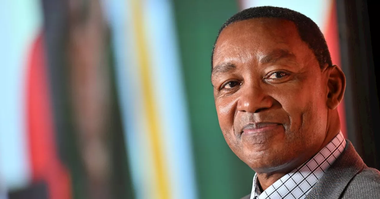 Isiah Thomas Diagnosed with Bell's Palsy