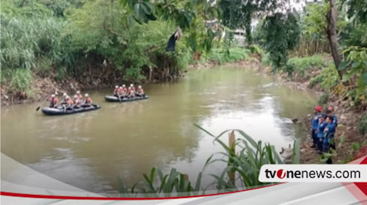 Korban Tenggelam di Kali Ciliwung Saat Bermain Perahu