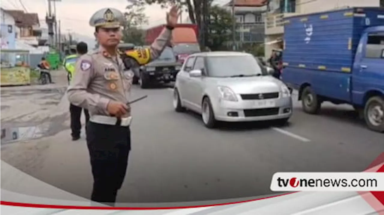 Polres Garut Terapkan One Way Selama Libur Akhir Pekan dan Malam Tahun Baru 2025