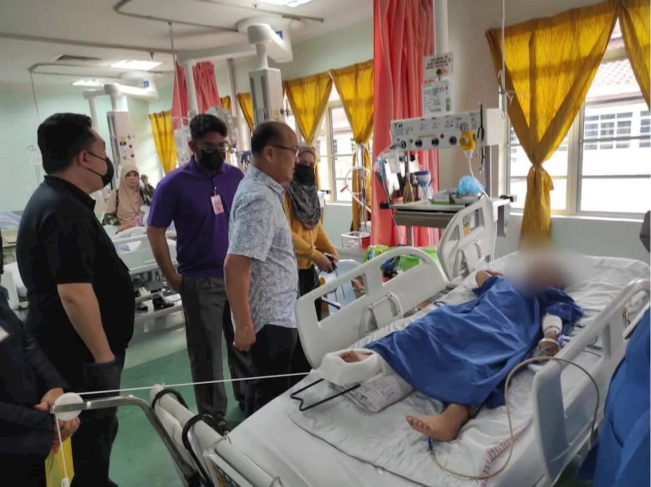 Two Children From Deadly Malaysia Highway Crash Discharged From Hospital