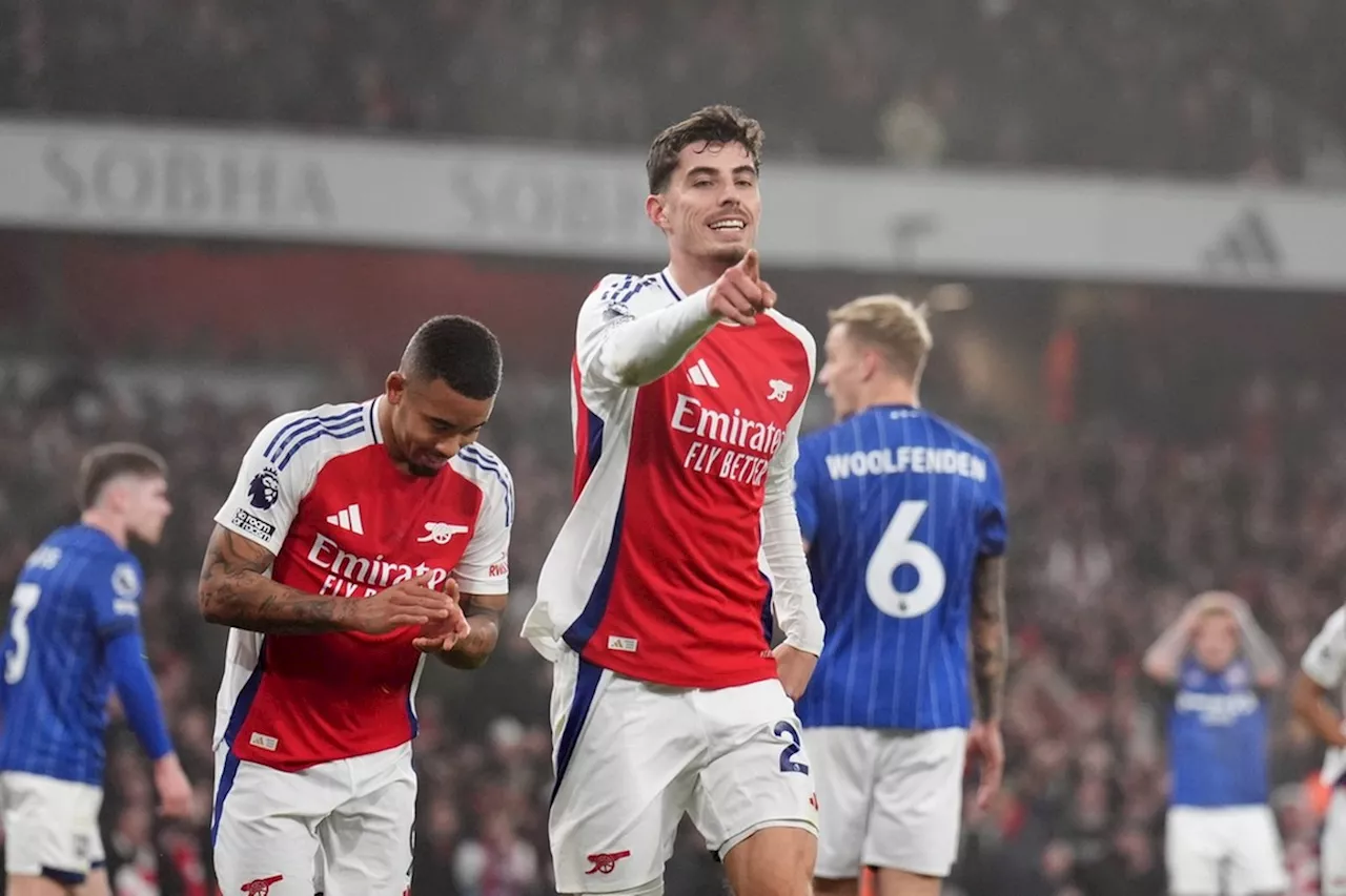 Arsenal verslaat Ipswich Town na moeizame wedstrijd