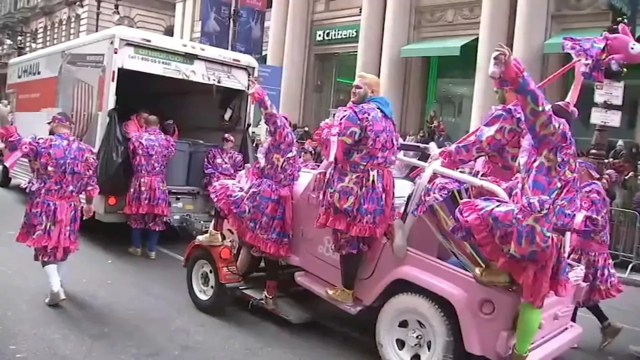 Mummers clubs rehearse ahead of New Years Day