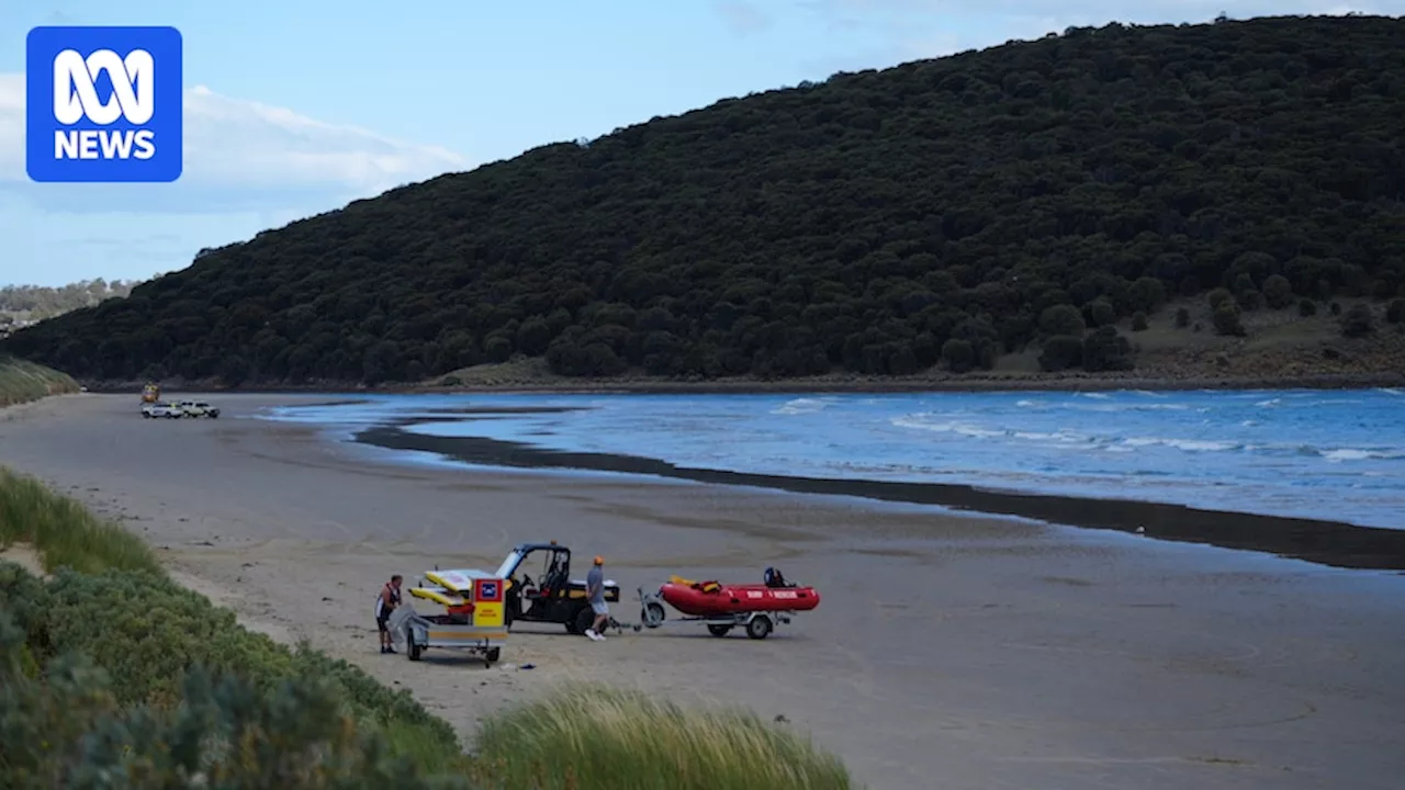 Man Dies After Attempting to Rescue Children Caught in Strong Currents