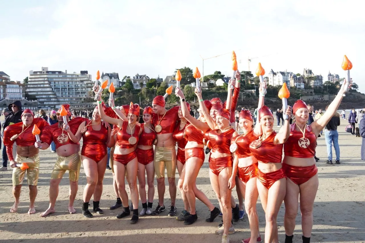 Dernier bain de 2024 à Dinard : le record sera-t-il à nouveau battu cette année ?