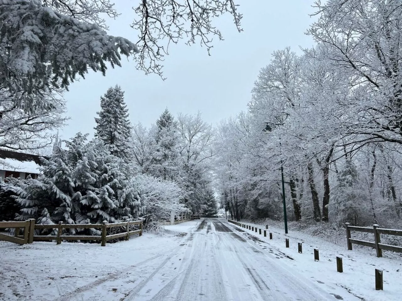 Neige Industrielle Inattendue à Moissy-Cramayel