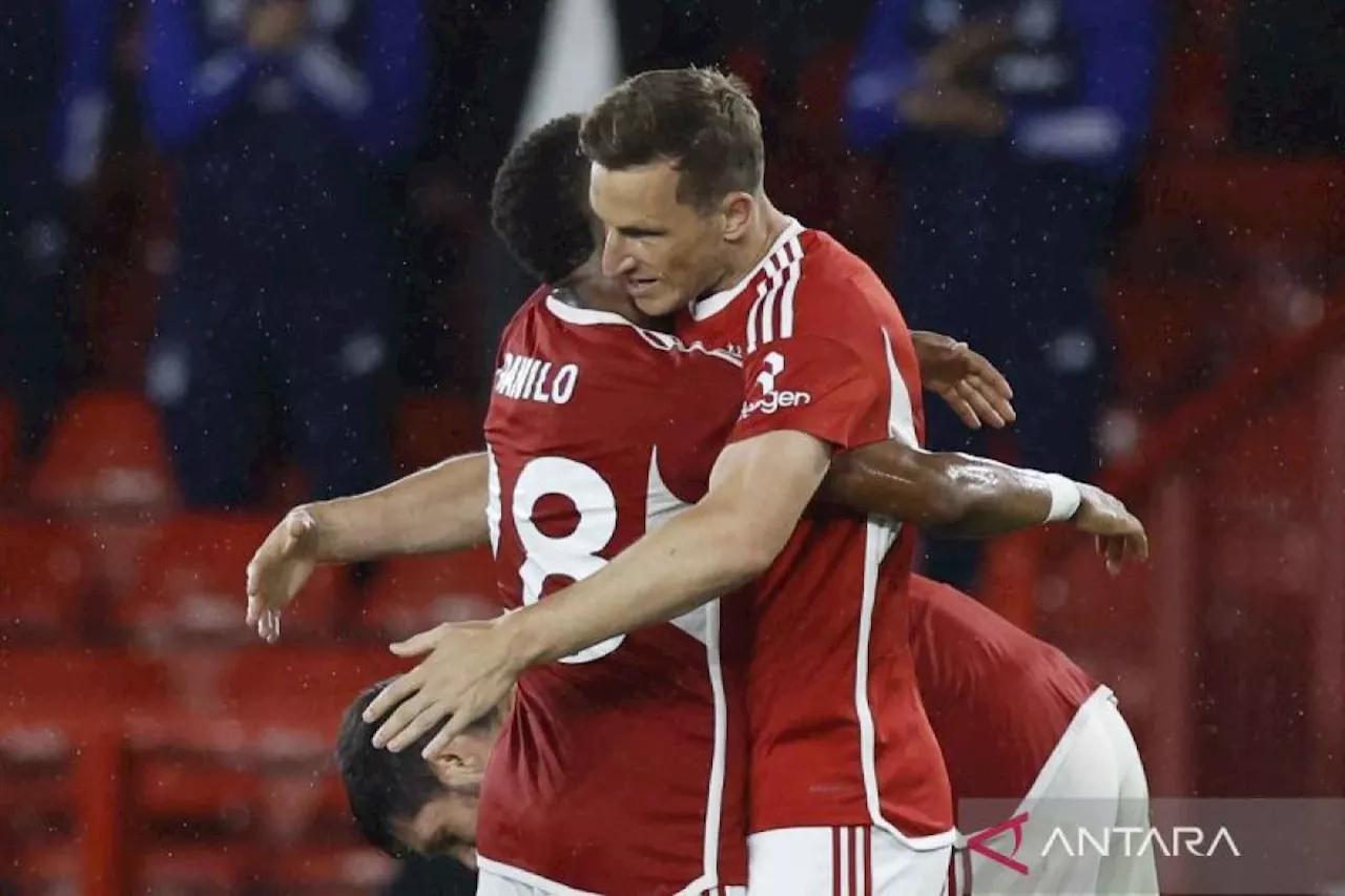 Nottingham Forest Naiki Peringkat Liga Inggris