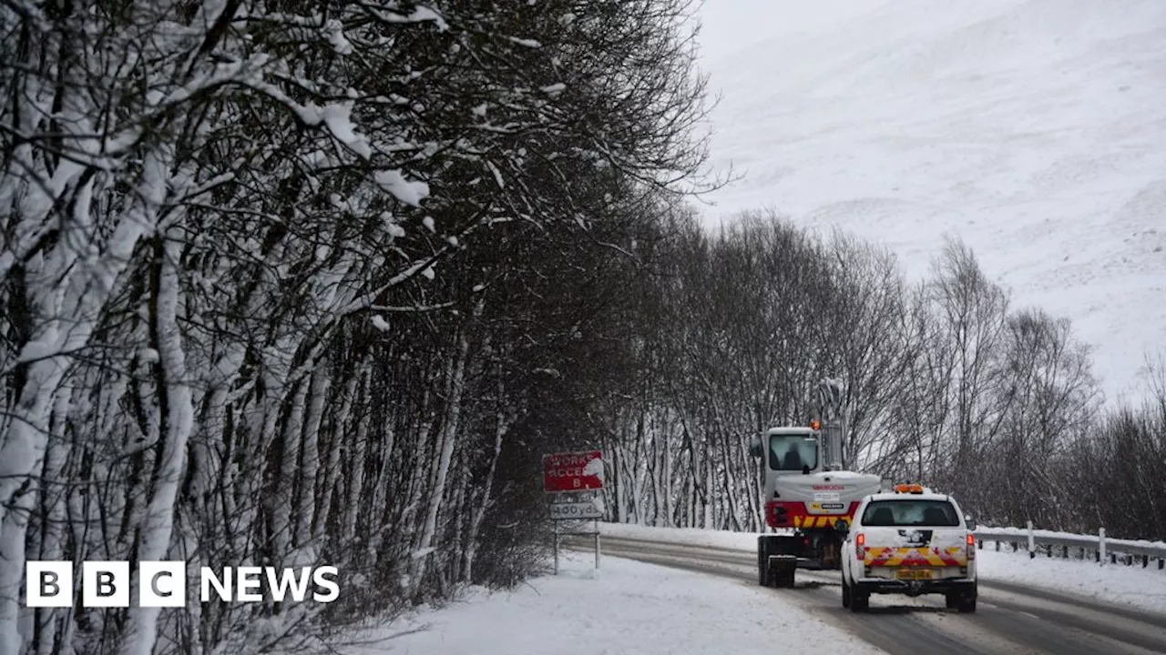 UK Weather Warnings For New Year's Eve and New Year's Day