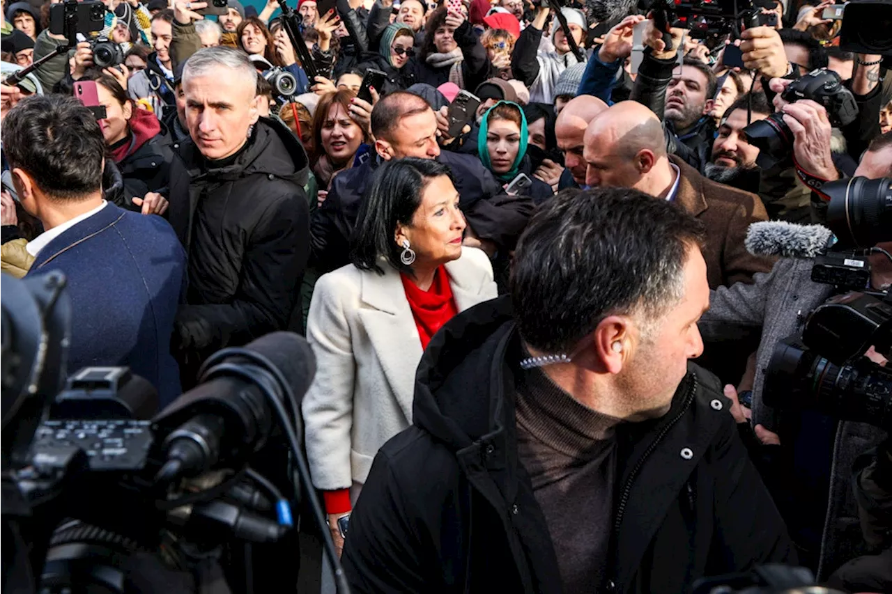 Kawelaschwili wird zum Präsidenten Georgiens eingeführt - Proteste gegen Amtsübernahme