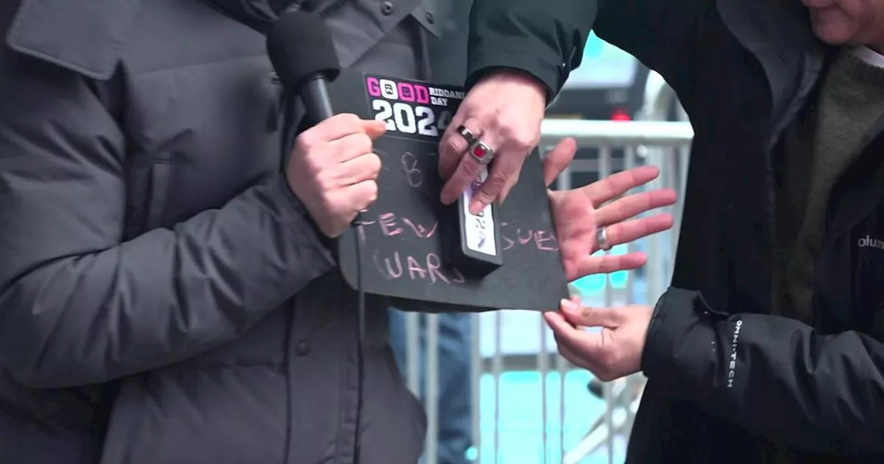 New Yorkers Erase Negativity for the New Year at Times Square's Good Riddance Day