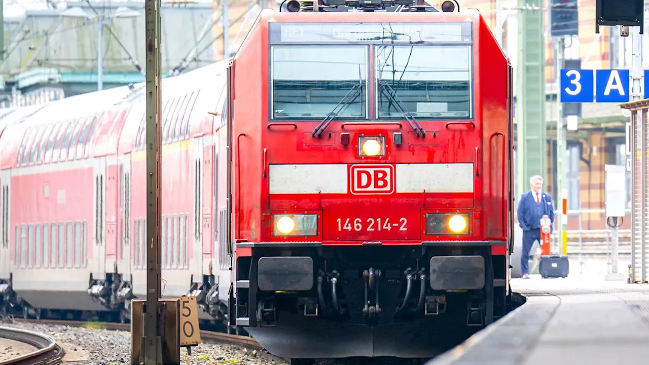 Mann bedroht zwei Frauen in Zug mit Messer am Bremer Hauptbahnhof