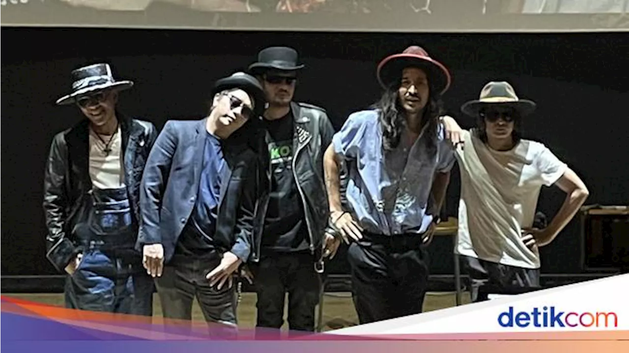 Loh Kok Tum Band: Konser 10 Kota dan Nostalgia Lagu Hits