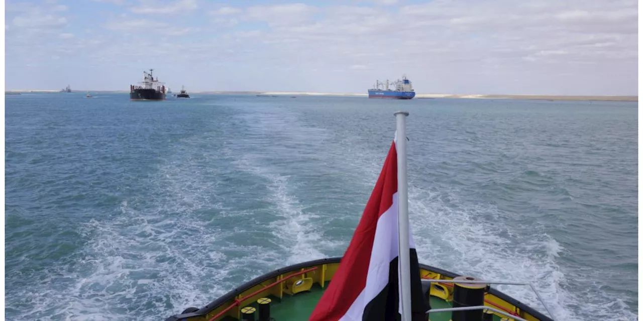 Egipto finaliza la prueba de ampliación del canal de Suez