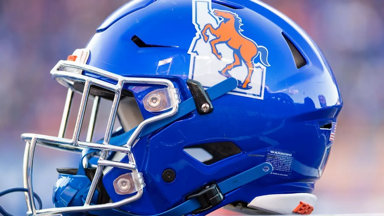 Boise State Embraces Underdog Status Facing Penn State in Fiesta Bowl Quarterfinal