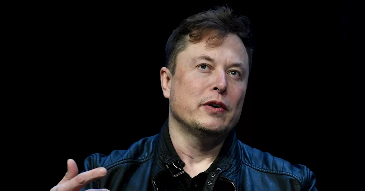 Elon Musk insultó a los estadounidenses tildándolos “retrasados mentales” y después borró el post