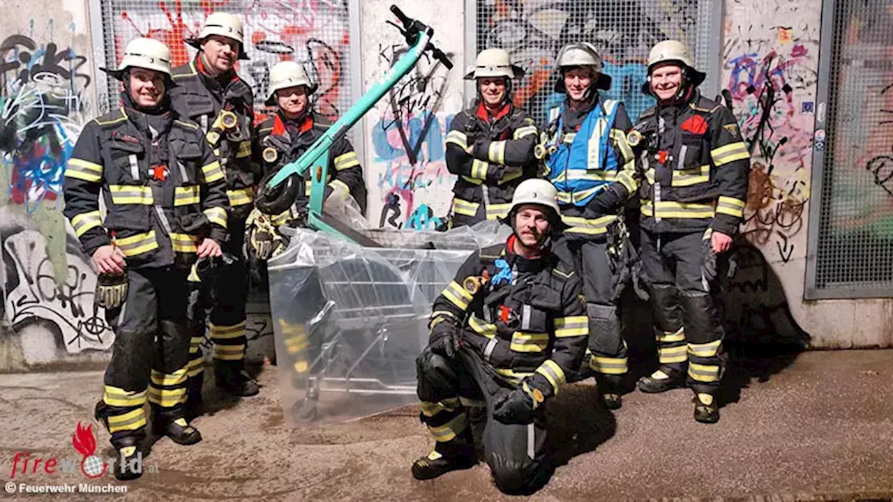 Feuerwehr München Löscht E-Scooter Brand Mit Einkaufswagen