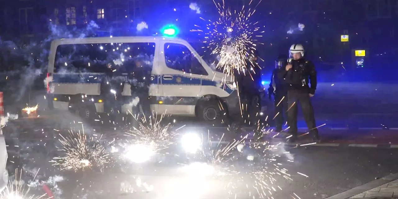 Polizei und Rettungskräfte befürchten Übergriffe zu Silvester