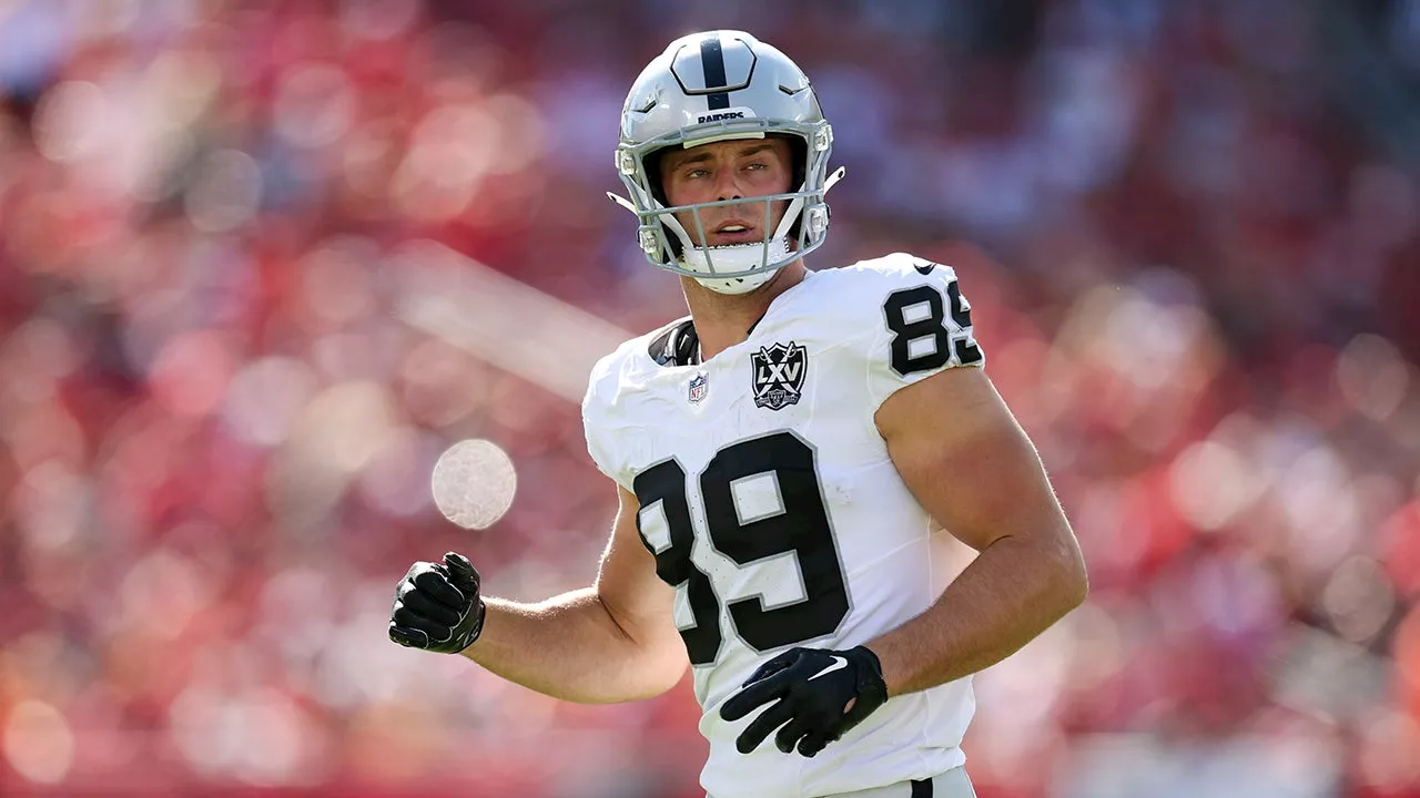 Raiders' Brock Bowers Shatters Rookie Receiving Yards Record