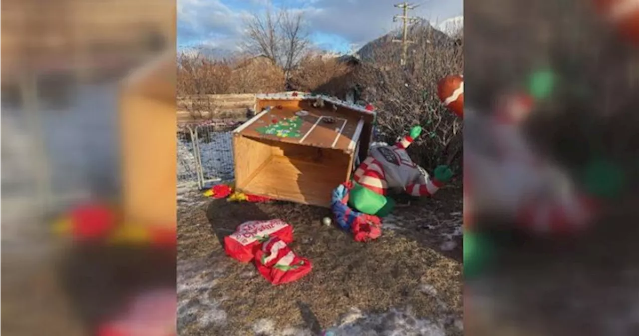 Canmore Community Rallies After Christmas Display Vandalized