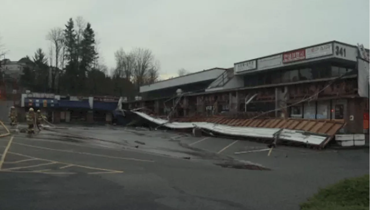 Possible explosion rocks Metro Vancouver strip mall