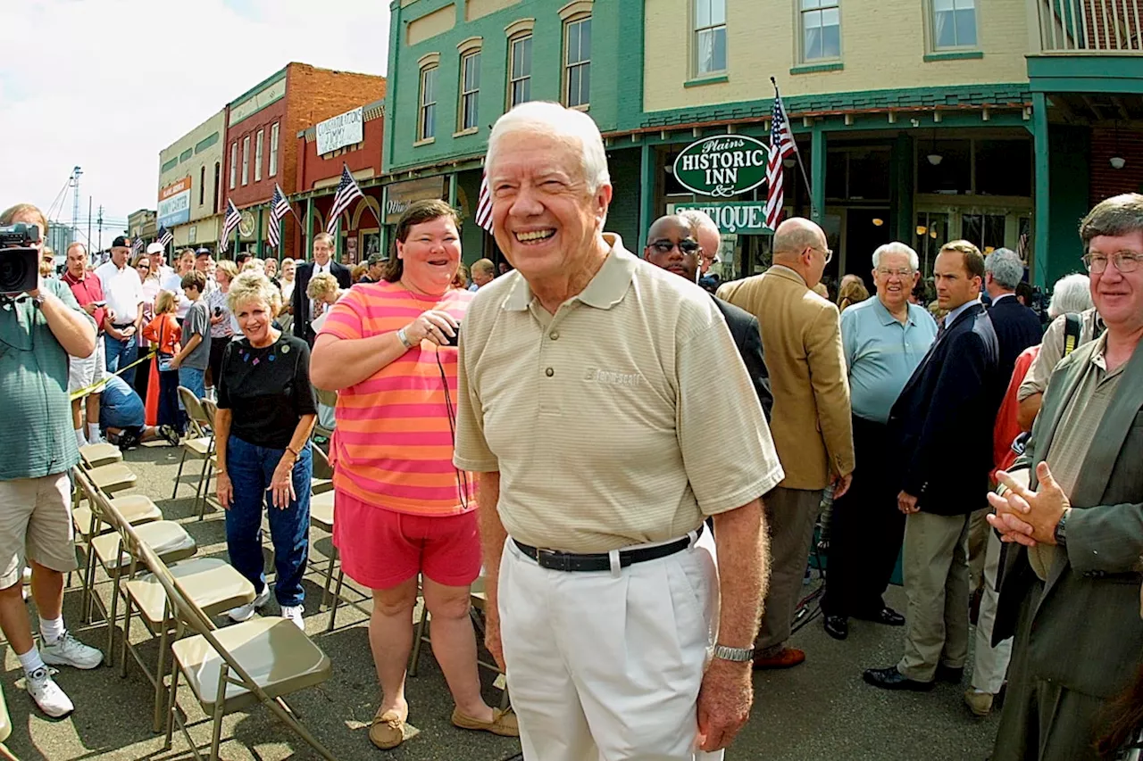 Jimmy Carter, Former U.S. President and Nobel Peace Prize Laureate, Dies at 100