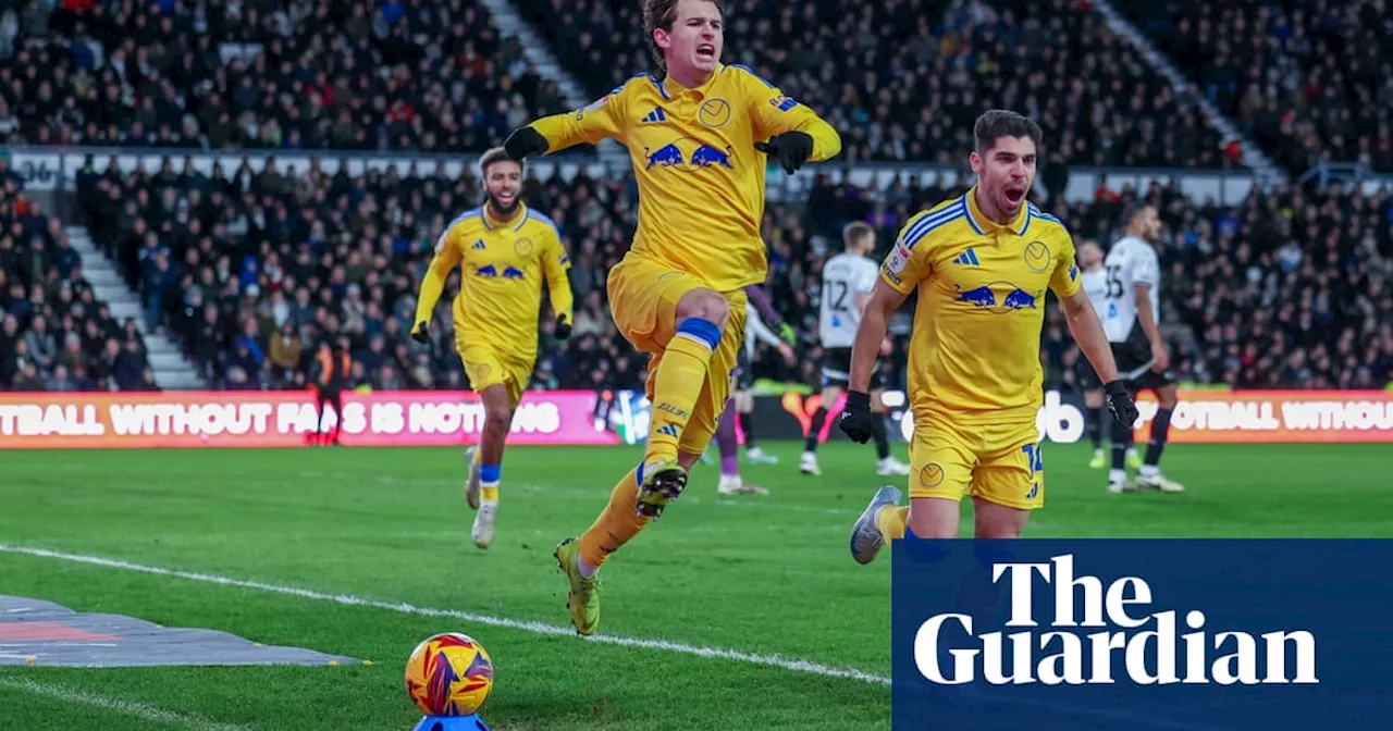 Football Roundup: Leeds Top, Stoke Climb Away From Relegation