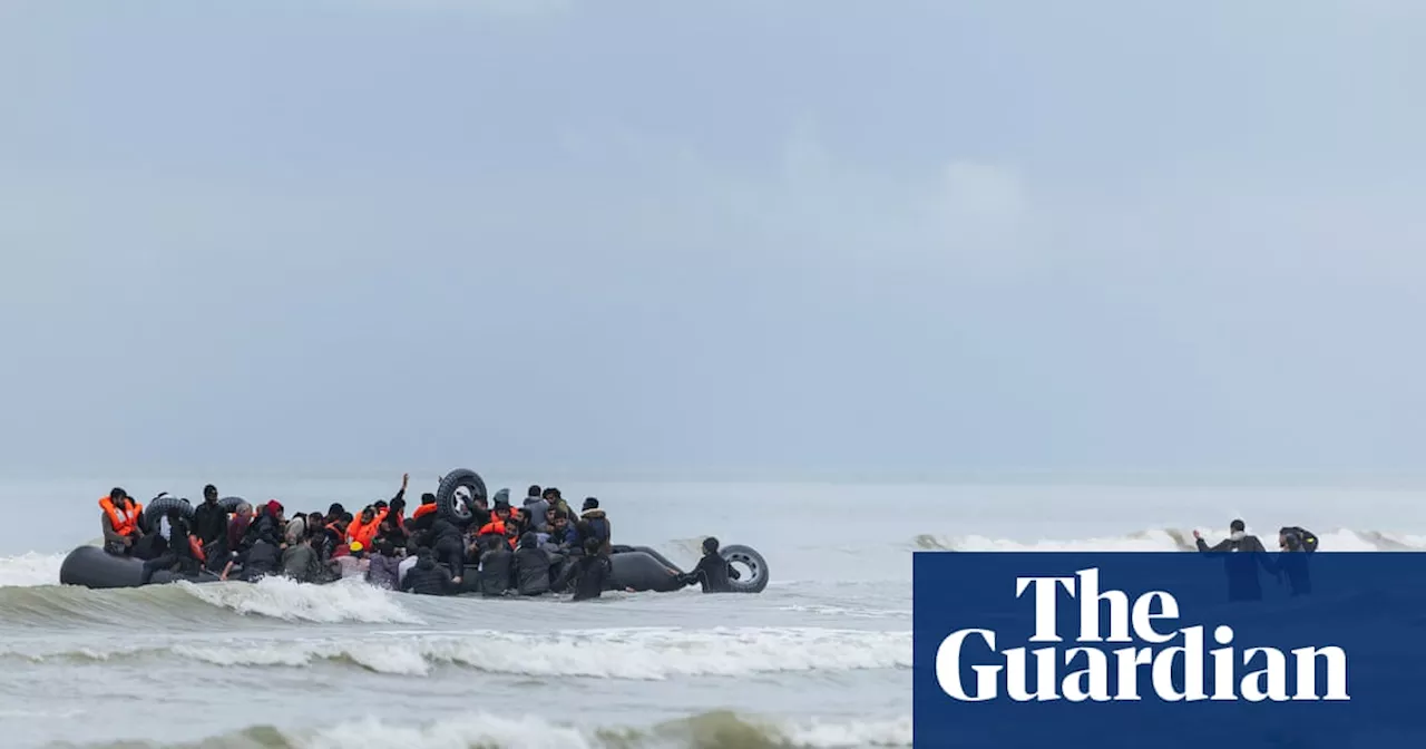 Three Die After Falling From Overcrowded Boat Trying to Reach UK