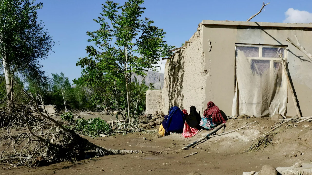 Taliban Verbieten Fenster mit Blick auf Nachbarhäuser