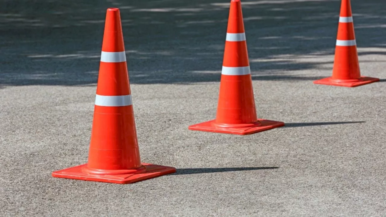 Fin de semana accidentado: Motociclista muerto y taxi volcado en carreteras de Hidalgo