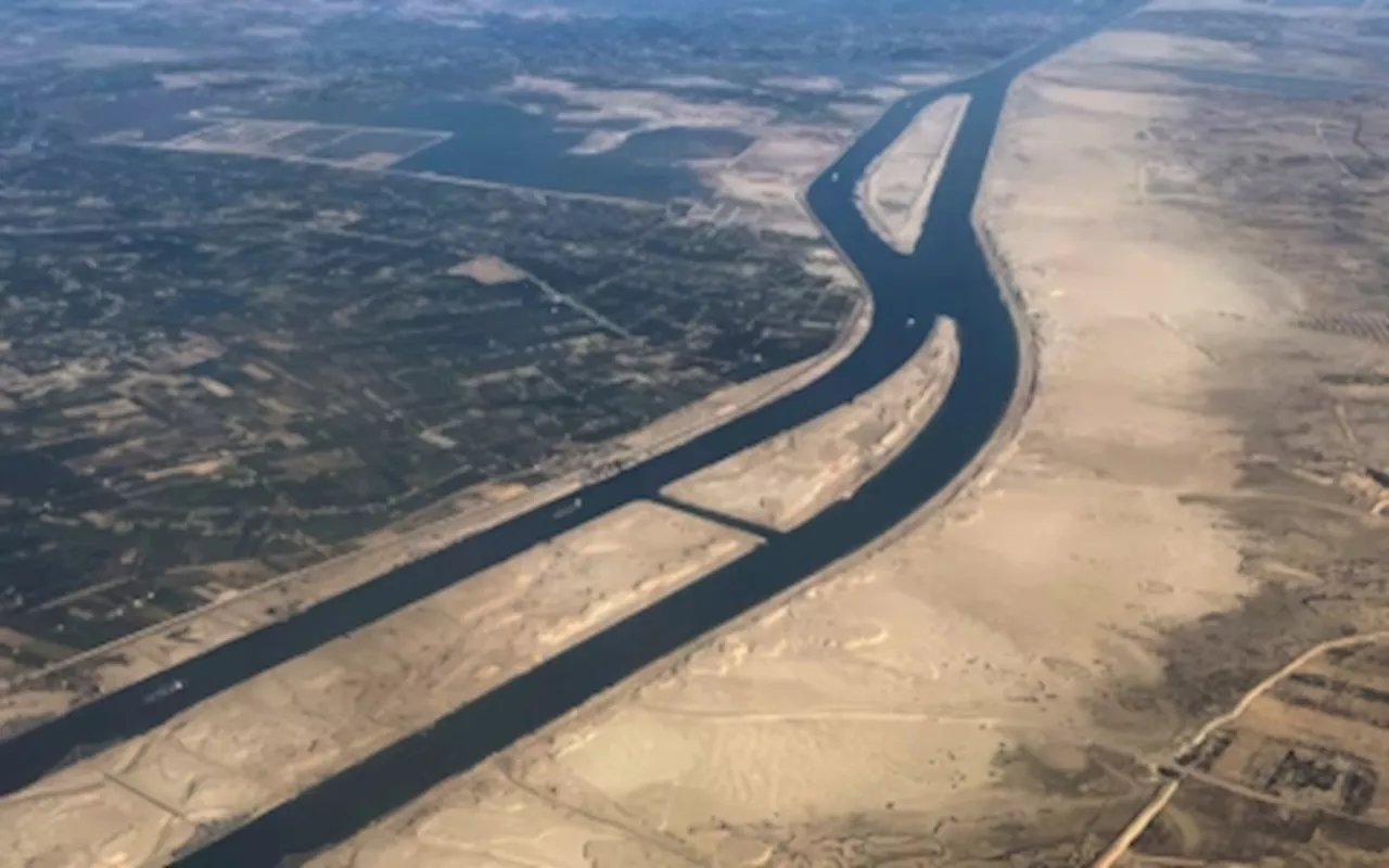 Egypt Tests New Suez Canal Extension to Boost Capacity and Safety