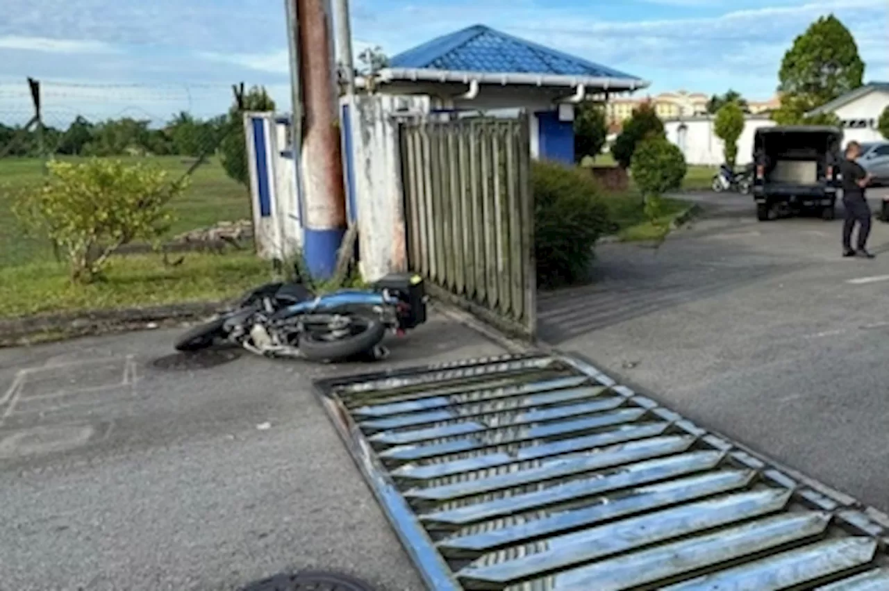 Suspected snatch thief killed after crashing motorcycle at General Operations Force base in Batu Kawa, Sarawak