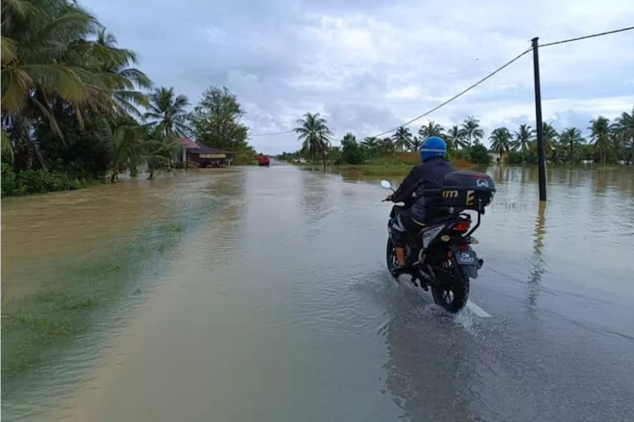 Potensi Hujan Lebat dan Gelombang Tinggi di Indonesia