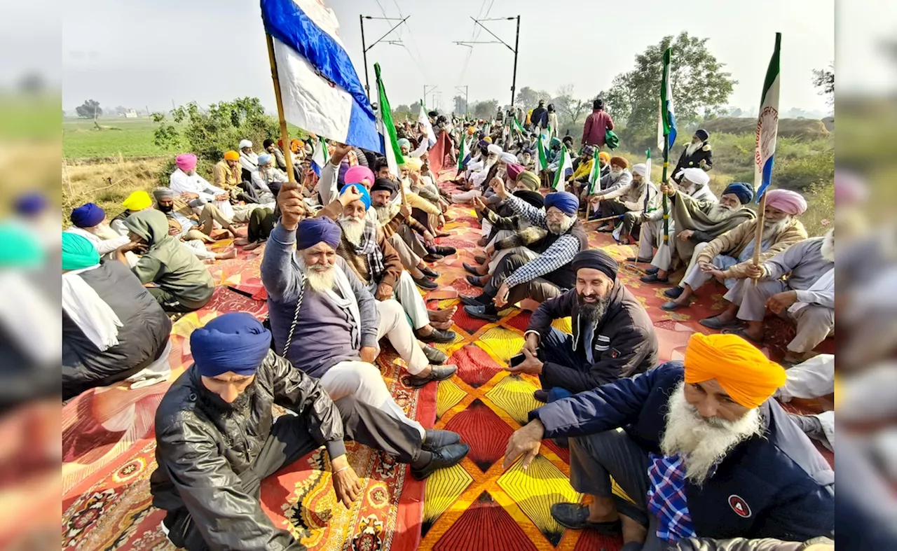 किसान नेता डल्लेवाल अनशन पर, खनौरी बॉर्डर पर तनाव