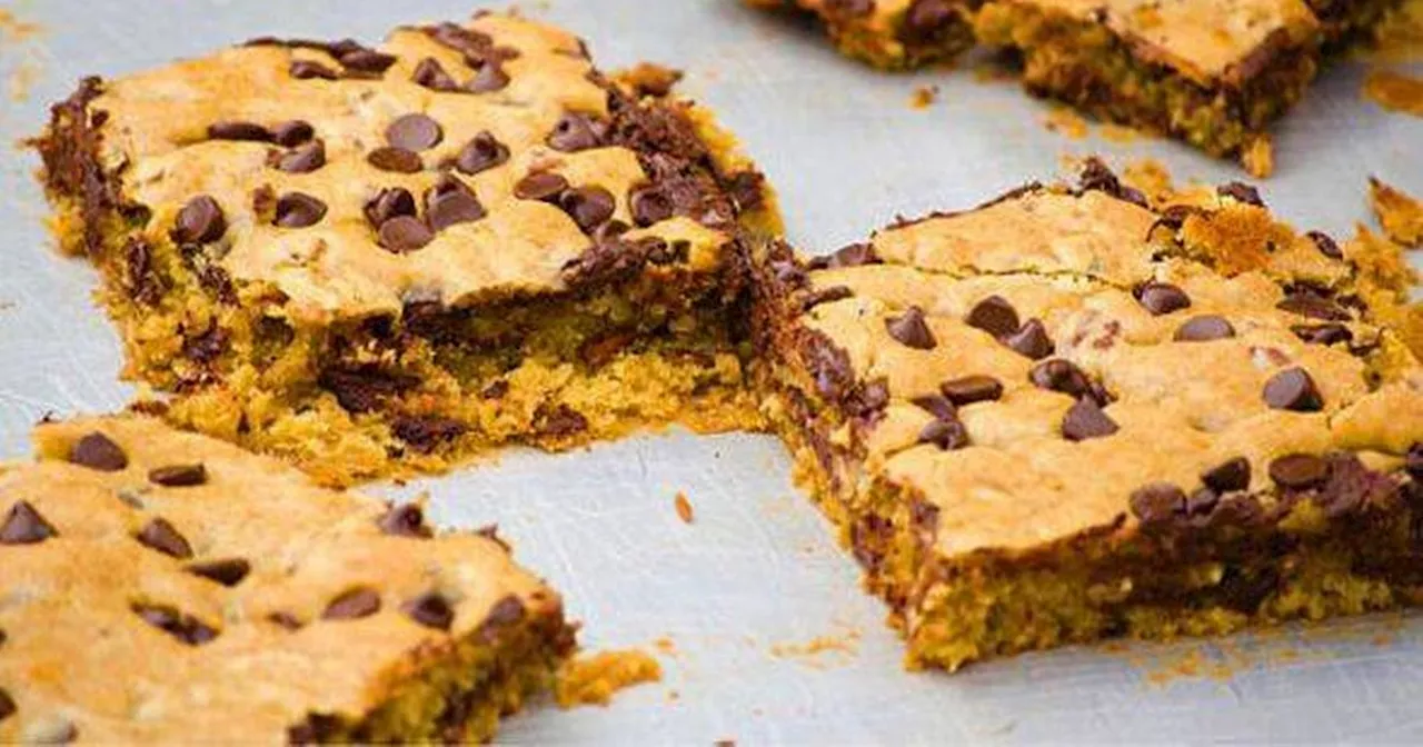 Boxing Day Chocolate Overload? Turn Leftovers Into Delicious Cookie Bars