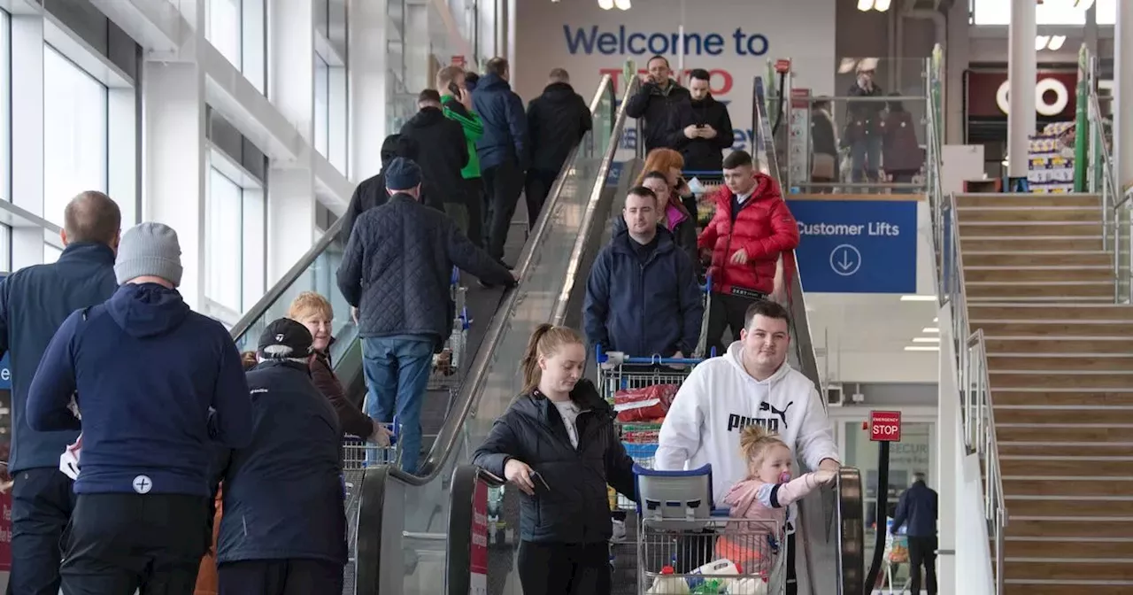 New Year's Day Supermarkets Opening Hours in Ireland