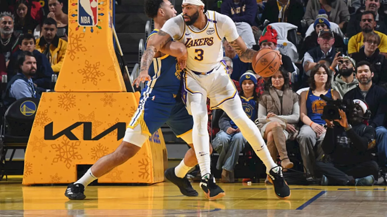 Lakers Face Kings With Davis Status Uncertain