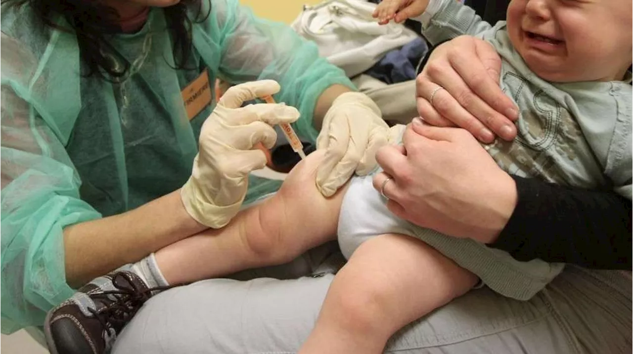 Méningite : la vaccination élargie dès 2025, des bébés aux adolescents