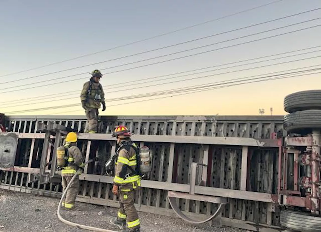 Accidente con Tráiler de Cilindros de Gas en Carretera a Monclova