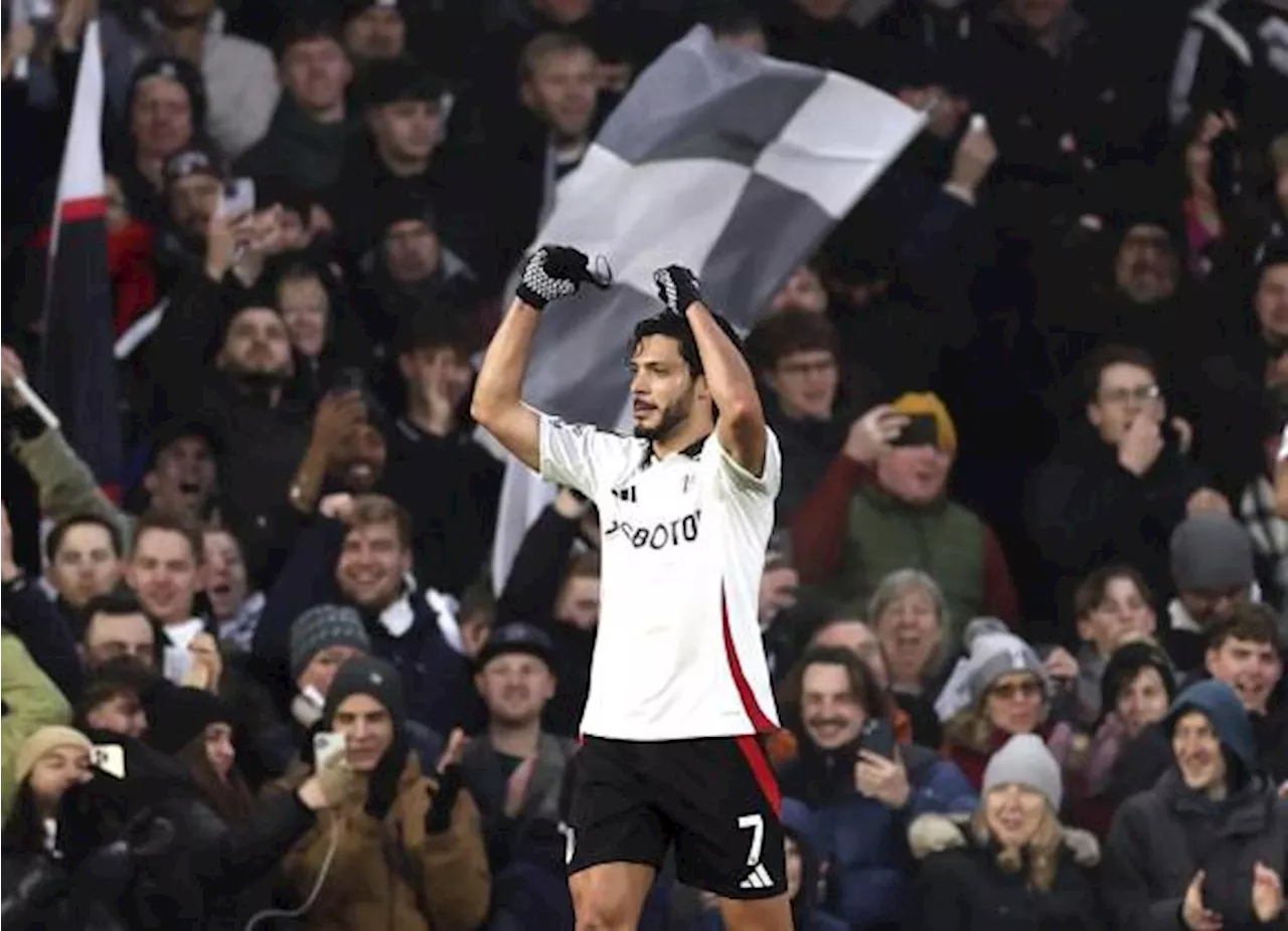 Jiménez iguala récord de 'Chicharito' como máximo goleador mexicano en la Premier League