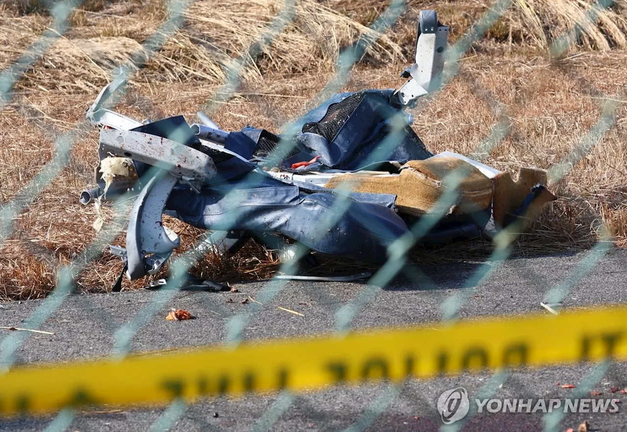 제주항공 여객기 사고, 무안공항에서 7시간 넘게 구조작업 지속