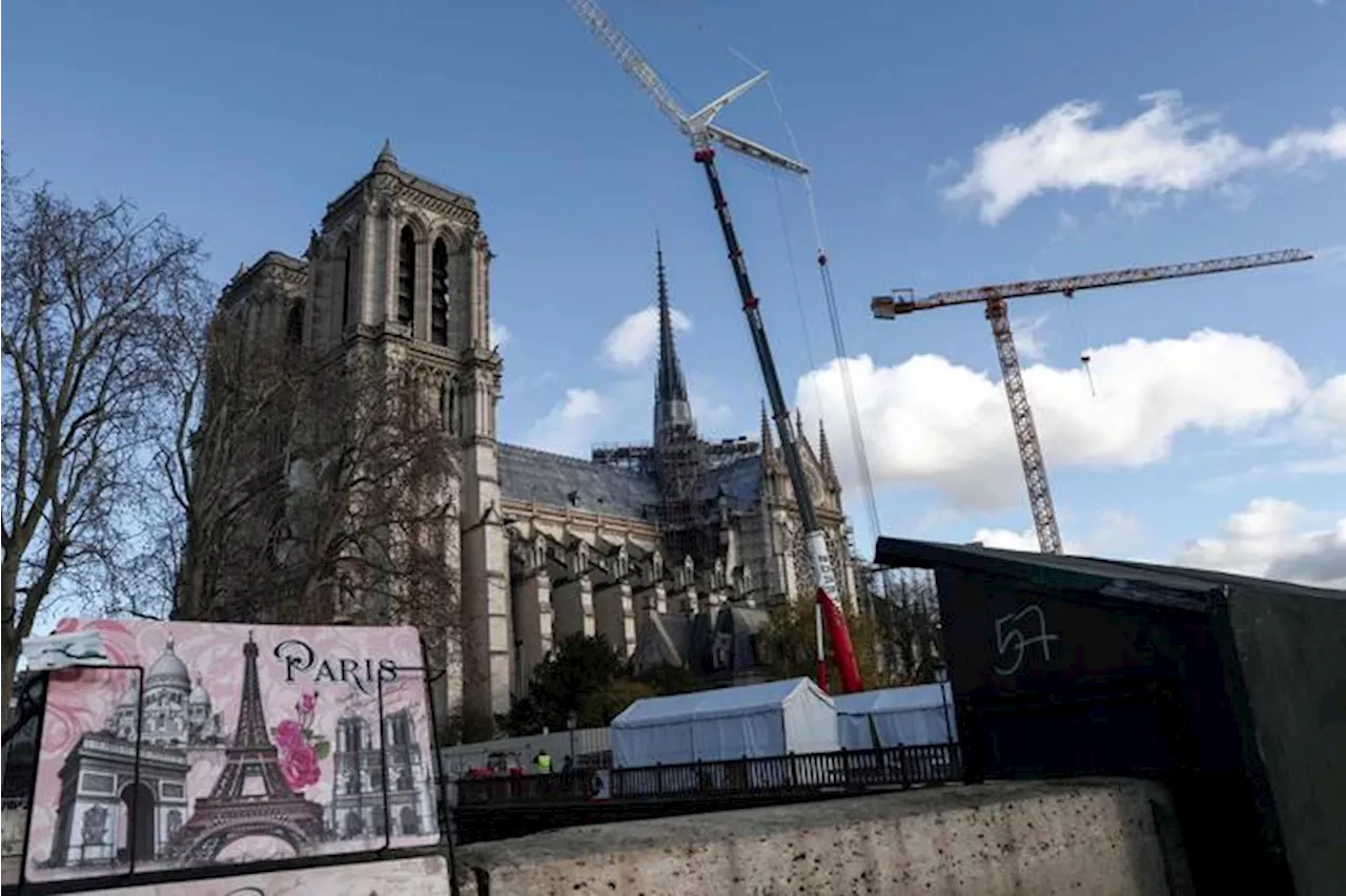 Trump parteciperà alla riapertura di Notre Dame a Parigi