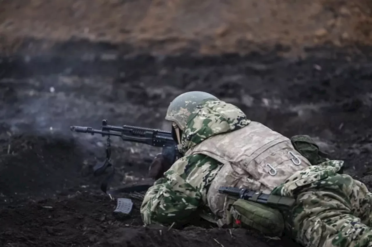 Лови, поляк, гранату от русского солдата. Боец в одиночку забил наемников